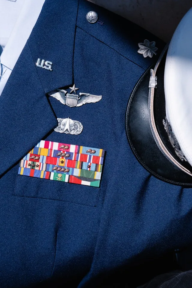 U.S. military veteran uniform and insignia